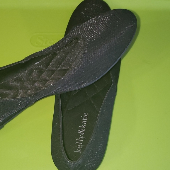 Sparkly flats - Picture 5 of 8